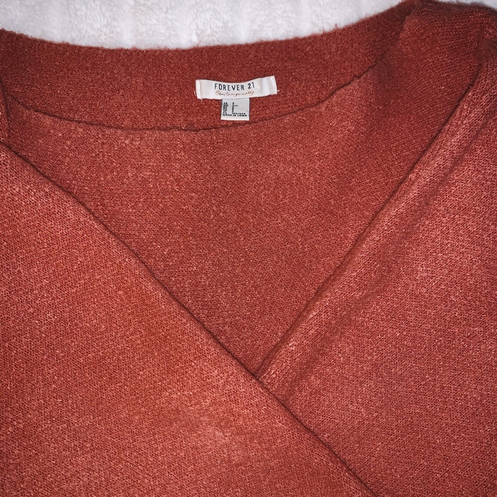 Sweater! - Picture 3 of 3